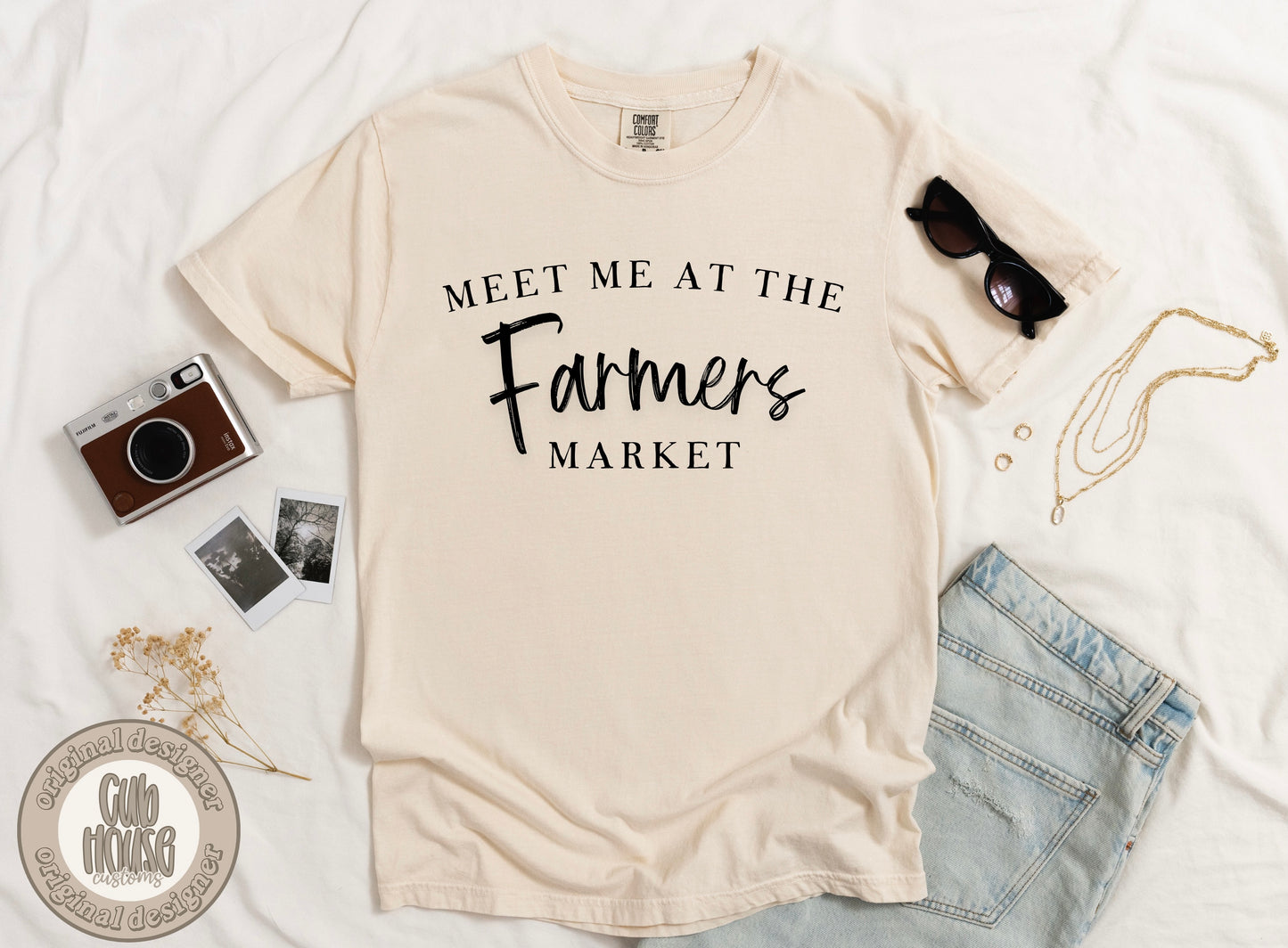 FOOD & DRINK • MEET ME AT THE FARMER’S MARKET