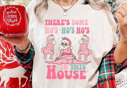 CHRISTMAS - THERE'S SOME HO'S IN THIS HOUSE